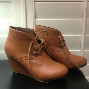 Bella Marie wedges